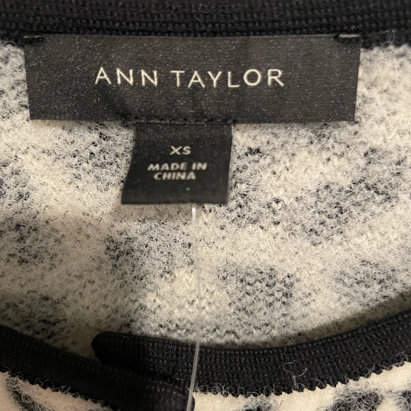 Ann Taylor Cheetah Jacket - Picture 4 of 4